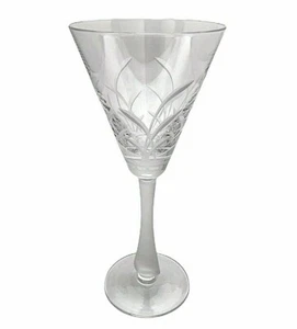 Mikasa Crystal Wine Glass Wind Drift Frosted Stem 7 3/4 - Picture 1 of 5