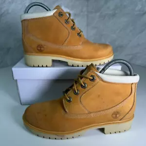 Timberland stivaletti da donna marroni taglia 5 UK US 6W scarpe robuste pre amate - Foto 1 di 14