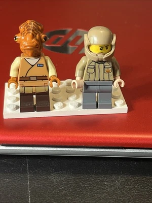 LEGO Star Wars Admiral Ackbar (75140) SW0719 y SW0731 Resistance Trooper Foto 1 de 4