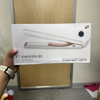 T3 Smooth ID 1" Ceramic Flat Iron Digital Touch Interface HeatID Auto Settings - Image 1 of 3