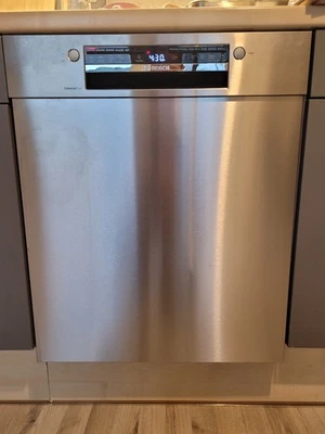 Bosch SMU4ECS28E 60 cm Unterbau Geschirrspüler - Edelstahl - Bild 1 von 3