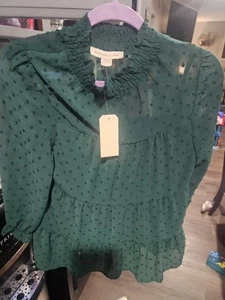 NWT Monteau Los Angeles Top Women's Medium Blouse Green Swiss Dot Tiered Top - Picture 1 of 4
