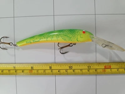 COTTON CORDELL WALLY MINNOW SUSPENDING 鱼饵 — 第 1/4 张图片