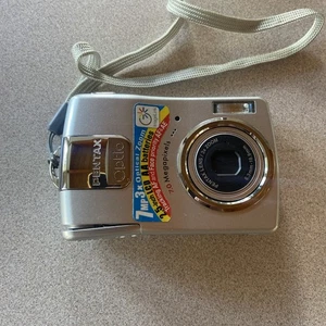 Pentax Optio M20 7.0MP 3x Zoom Digital Camera Digicam Silver Case - For Parts - Picture 1 of 11