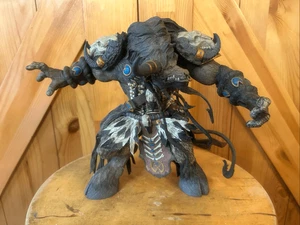 DC Unlimited Direct World Of Warcraft Korg Highmountain Tauren Hunter Blizzard ( - Imagen 1 de 8