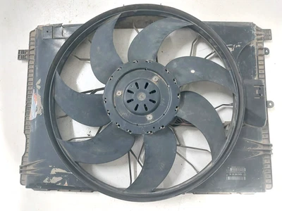 Conjunto ventilador radiador mercedes benz w204 w246 w176 c117 a2045000293 Foto 1 de 4