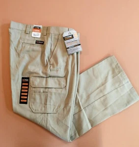 NOS Women's Vintage Wrangler Cargo Pants Workwear Khaki 40" Waist 20-34 W/Tags - Picture 1 of 9