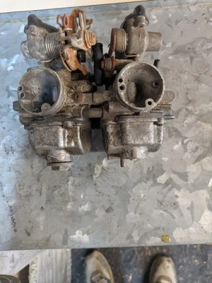 Carburadores dobles Honda XL250R RFVC 1984-1987 XR250R necesita reconstrucción Foto 1 de 4