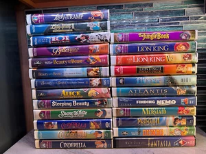 Lot-24 VHS Disney include 3 Black Diamonds, Universal, Goodtimes, and clamshells - Picture 1 of 6