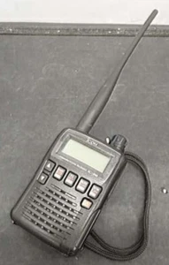 ICOM IC-R6 Szerokopasmowy 0,100-1309,995MHz ODBLOKOWANY Komunikacja Poręczny odbiornik - Zdjęcie 1 z 5