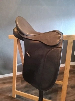 Dressursattel Wintec - Bild 1 von 4