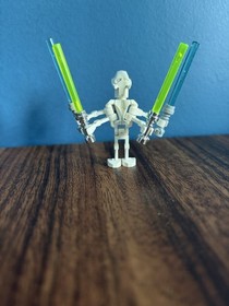 LEGO Star Wars General Grievous Minifigure  w/o cape sw0134 7255