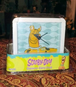 Scooby-Doo Dibujos Animados Red Reloj Despertador Luz/Reposo Cuarzo Funciona con Batería - Imagen 1 de 6