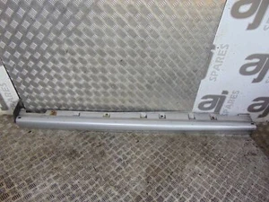 FALDA LATERAL DEL PASAJERO DAIHATSU YRV 1.3 GASOLINA 2004 - Imagen 1 de 9