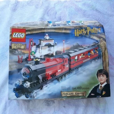Lego Harry Potter Hogwarts Express Train NEW 4708 Damaged Box 410 Pieces NIB - Image 1 of 4