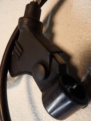 2002 Suzuki GSF600 Bandit LEVER ASSY, CLUTCH 57500-31F00 - Image 1 of 4