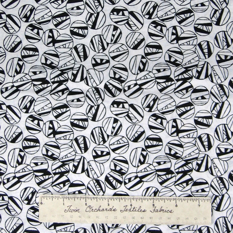 Tela Calicó - Círculos Abstractos Blanco y Negro - Algodón Costura Acolchado Patio Foto 1 de 1