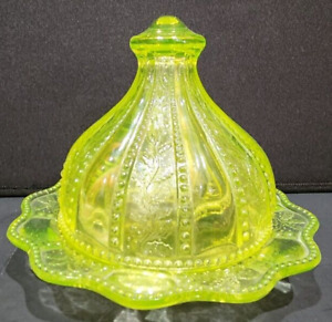 Fenton? Uranium Vaseline Glass Covered Butter Dish Holly & Berry Pattern. GLOWS!