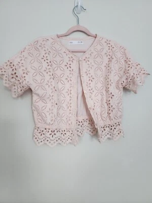 ZARA ROSA BORDADO ENCAJE MANGA CORTA CUELLO EN V GLOBO TOP ALGODÓN 8Y 8T Foto 1 de 4