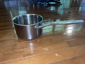 Pampered Chef 3 qt Stainless steel 3 ply sauce pan - Picture 1 of 24