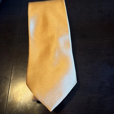 Corbata Valentino Oro Seda Diseñador Hombre 60"x3.5" Hecha en Italia Foto 1 de 4