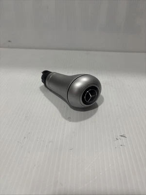 Mercedes-Benz W204 C250 C300 C350 2008-2011 palanca de cambios plateada OEM Foto 1 de 4