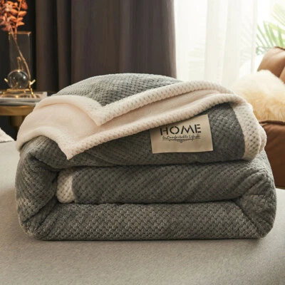 Nordic Fleece Blankets Throws with Zipper King Winter Soft Can Be A Duvet Cover - Image 1 of 4