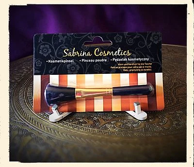 Kosmetikpinsel, klassische Form, schwarz-gold incl. 3 Parfumproben zum testen - Bild 1 von 2