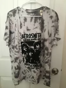 Victorias Secret Gray Aerosmith T-Shirt Size L Short Sleeves Scoop Neck Concert - Picture 1 of 12