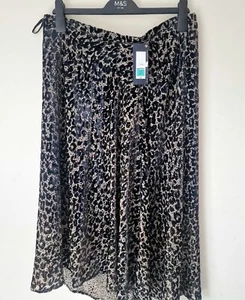 M&S Skirt Size 14 Velvet Animal Print Pleated Midi Skirt Summer Skirt - Picture 1 of 7