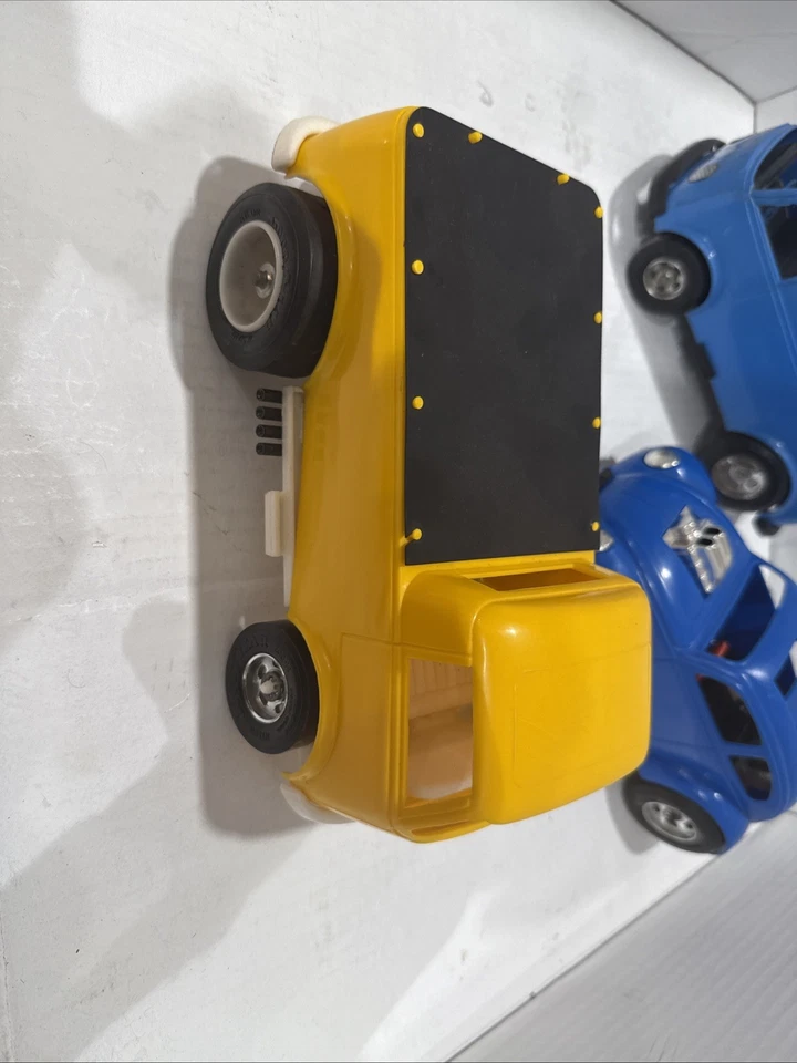 Testors Hawk Model Gas Powered Crew truck, VW and Van 1970's Original Used - Image 1 of 4