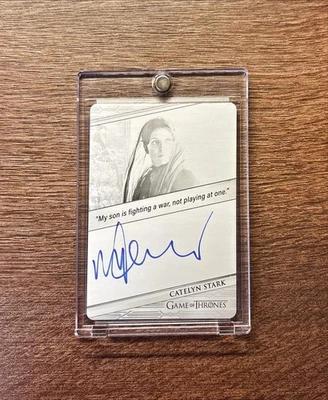 Placa de impresión de Juego de Tronos 2024 autógrafo Michelle Fairley Catelyn Stark 1/1 Foto 1 de 2