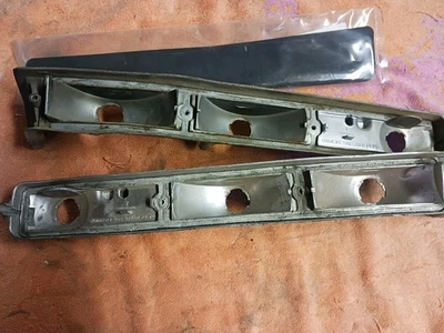 70 71 72 PONTIAC GTO LEMANS TEMPEST ORIGINAL GM TAILLIGHT HOUSINGS AND SEALS - Image 1 of 4