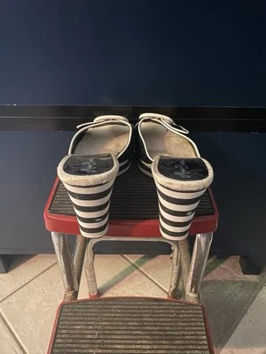 Bisou Bisou Wedges Size 11 - Image 1 of 4