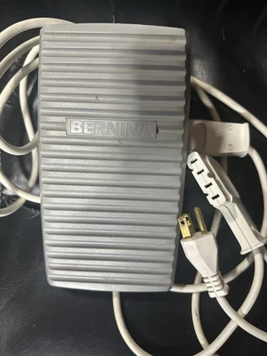 OEM Bernina Sewing Machine Foot Control Pedal Power Cord 1000-1008 L#EB112 - Image 1 of 4