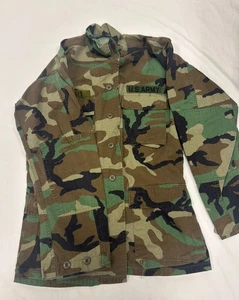 VTG US Military Combat Coat Mens M Cotton Blend Woodland Army Camo BDU Button-Up - Picture 1 of 3