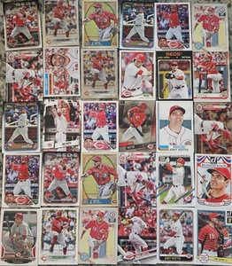 Mlb Joey Votto Card Lot Cincinnati Reds/ Toronto Blue Jays  - Picture 1 of 1