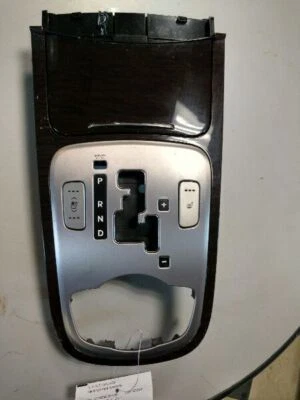 Bisel de tablero Genesis 2009 1222503 Foto 1 de 4