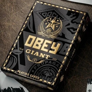 OBEY (edición NEGRO/ORO) - Tarjetas de juego de lujo con licencia de Theory11 - Imagen 1 de 12