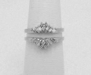 Anillo envolvente potenciador solitario diamante creado en laboratorio redondo de 2 quilates acabado oro blanco de 14 quilates - Imagen 1 de 6