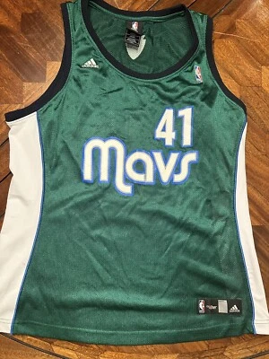 Camiseta deportiva de baloncesto Dirk Nowitzki #41 Dallas Mavericks NBA Adidas grande para mujer Foto 1 de 4