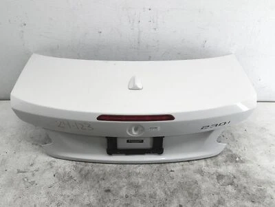 Tampa traseira do porta-malas de carga 2017-2021 BMW 230I - Branco (300) 41-00-7-374-904 - Imagem 1 de 4