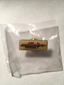 Kleine Luftwaffe Anstecknadel; neuwertig, unbenutzt, noch in Plastik verpackt - Bild 1 von 1