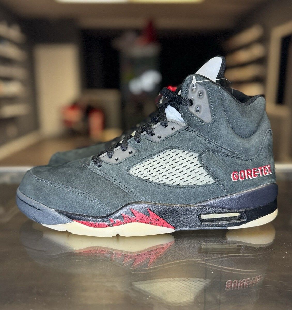 Jordan 5 Retro GORE-TEX Off-Noir W for sale - eBay Jordan 5 Retro GORE-TEX Off-Noir W for sale - eBay