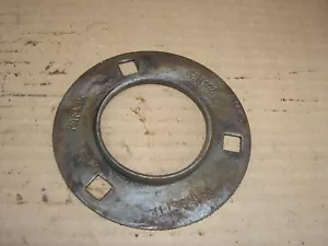 Allis Chalmers Simplicity 815102 Bearing Flange 32" Tiller 990392 - Picture 1 of 1