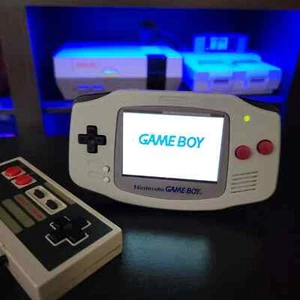 Batería recargable Nes GBA iPS V5 USB-C 1800 mAh y botones Clicky - Imagen 1 de 6