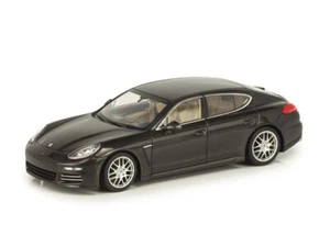 Porsche Panamera 4S Carbon Grey Metallic 2014  Minichamps WAP0205100E - Picture 1 of 11