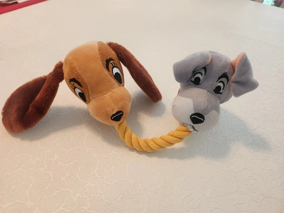 Juguete de cuerda Disney 100 LADY AND THE VAGABUNDO - Juguete para perro cachorro NUEVO Foto 1 de 1