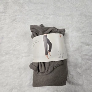 A New Day Super Soft Cargo Joggers Size XL - Picture 1 of 3