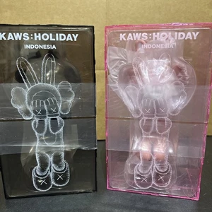 KAWS Holiday Indonesia Vinyl Figur Limited Edition Pink/Black Box beschädigt BN - Bild 1 von 8